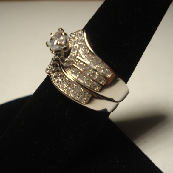 "Elizabeth" SOLD** - Picture 3 of 5